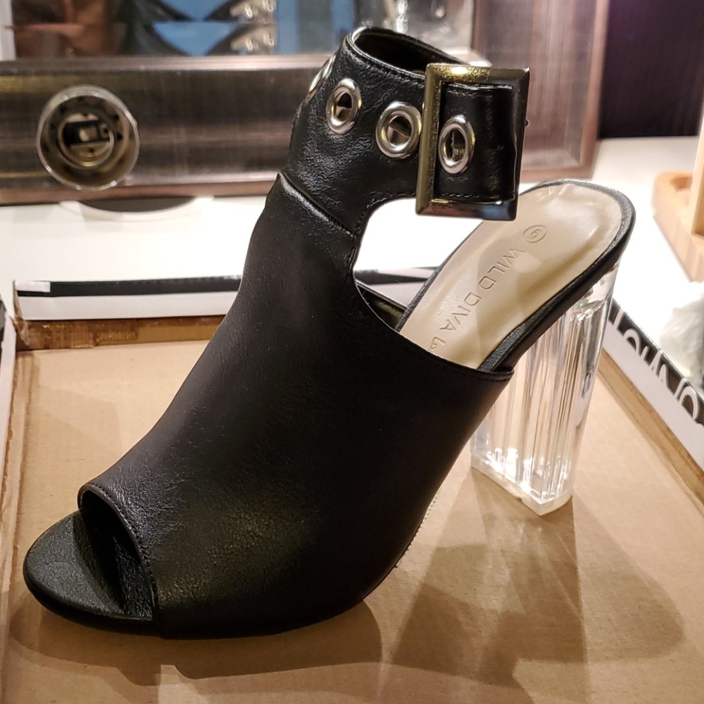 Wilson diva PU peep toe Morris clear heels
